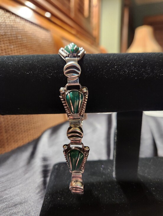 Jewelry - 🔥Vintage Mexican Silver .925 And Green Onyx Women's Bracelet